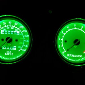LUGT102 SPEED TRIPLE MK1 GREEN