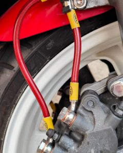 Honda VFR800fi Brake de-link kit - side view