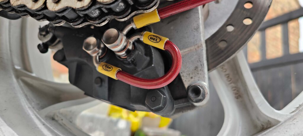 VFR800 FI DELINK REAR CALIPER 2